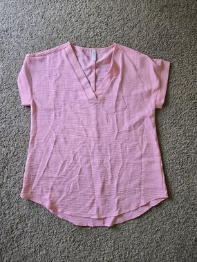 Zenana Pink Crinkle Textured V-Neck Dolman Top S